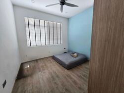 Serangoon Central (D19), Terrace #569328331